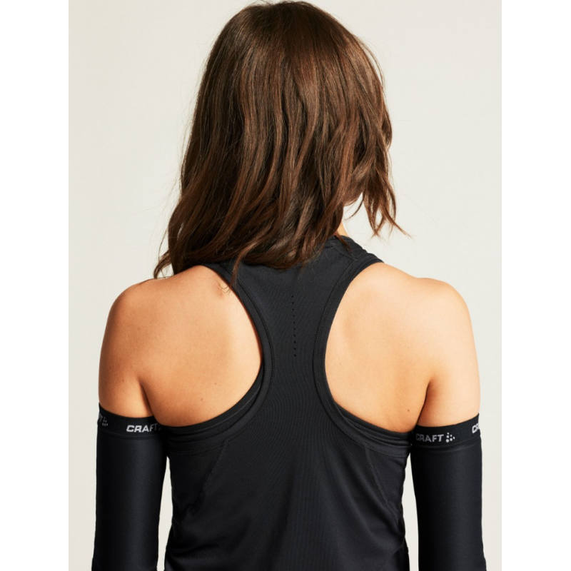CRAFT ŽENSKA MAJICA BREZ ROKAVOV ADV ESSENCE SINGLET 2 ČRNA BLACK
