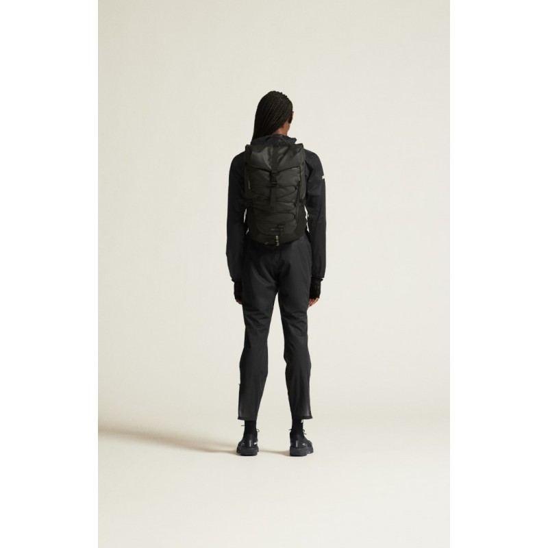 CRAFT ŽENSKA 100% VODOODPORNA LAHKA TEKAŠKA JAKNA/VETROVKA PRO HYDRO LIGHTWEIGHT JACKET BLACK