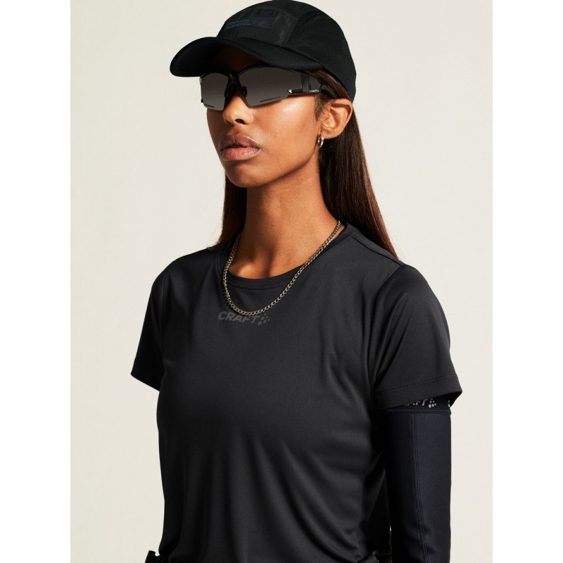 CRAFT ŽENSKA MAJICA S KRATKIMI ROKAVI CORE ESSENCE SS TEE ČRNA BLACK