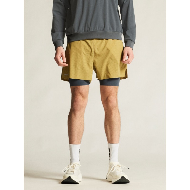CRAFT MOŠKE KRATKE HLAČE PRO HYPERVENT 2-IN-1 SHORTS M TEMNO RUMENA KHAKI (PODHLAČE SIVA GRAY)