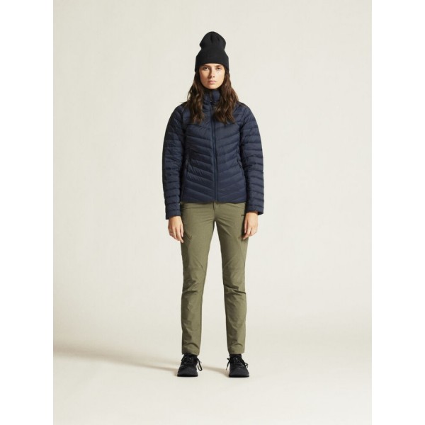 CRAFT ŽENSKA LAHKA PUHOVKA IZ PRAVEGA PUHA ADV EXPLORE LIGHT DOWN JACKET TEMNO MODRA BLAZE