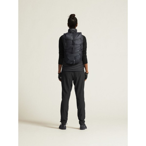 CRAFT ŽENSKI LAHEK BREZROKAVNIK IZ PRAVEGA PUHA ADV EXPLORE LIGHT DOWN VEST BLACK