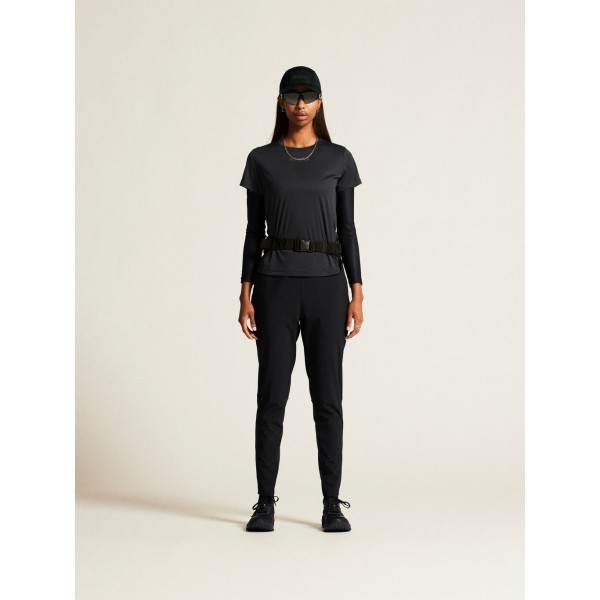 CRAFT ŽENSKA MAJICA S KRATKIMI ROKAVI CORE ESSENCE SS TEE ČRNA BLACK