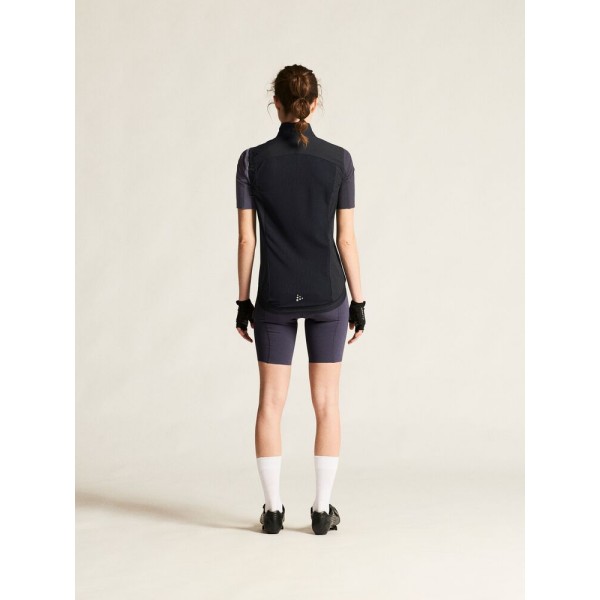 CRAFT ŽENSKI LAHEK KOLESARSKI PROTIVETRNI BREZROKAVNIK ADV ENDUR LIGHT WIND VEST ČRNA BLACK